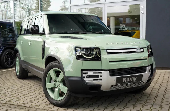 małopolskie Land Rover Defender cena 449000 przebieg: 22924, rok produkcji 2023 z Zduny